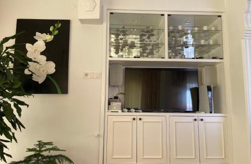 Mithatpasa Villa | Oran House