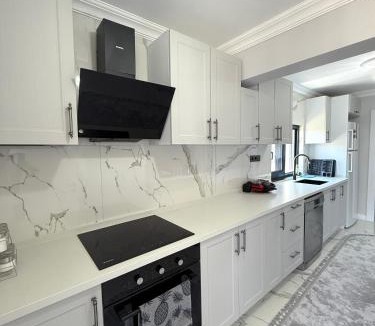 Ayvalik Apartment | Pearl Mansion-2 Sea View 3BR Duplex Villa, Near Seaside in Cunda
