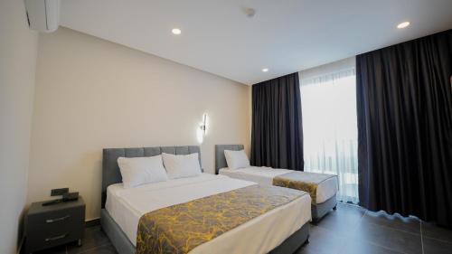 Side Hotel | Blue Serenity Hotel