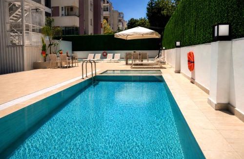 Eski Lara Hotel | Alpek Hotel Antalya - Lara