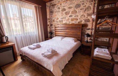 Ayvalik Hotel | Blue Boz Küçükköy