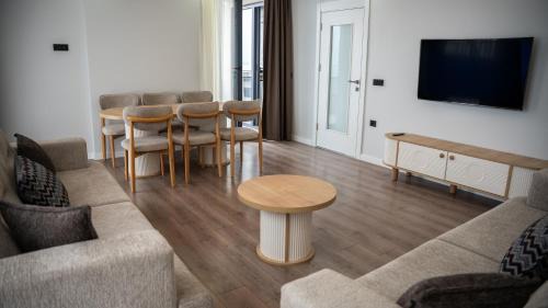 Yesilyali Apartment | Santana Suıts
