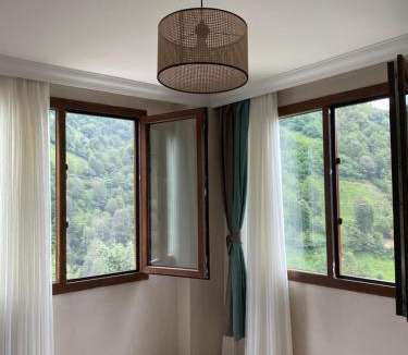 Ayder Apartment | Komilo Homes - Functional Modern Suite