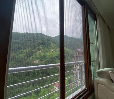 Ayder Apartment | Komilo Homes - Functional Modern Suite