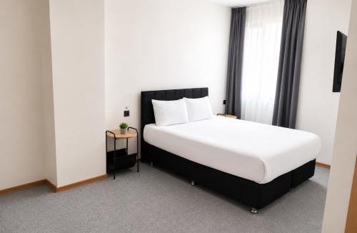 Arnavutkoy Hotel | New Green Airport Hotel & Restaurant