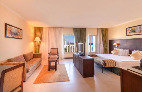 Konyaalti Hotel | Crowne Plaza Antalya by IHG