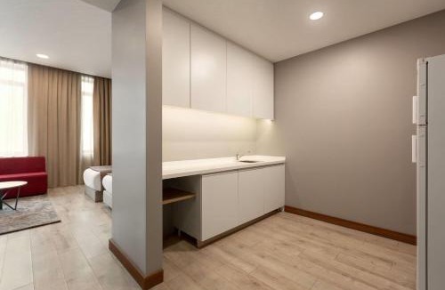 Bagcilar Hotel | La Quinta by Wyndham Istanbul Gunesli