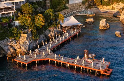 Kusadasi City Centre Resort | Korumar Hotel Deluxe
