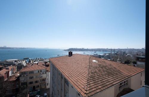 Kabatas Apartment | Premium Sea View 2-Bedroom Suite in a New Managed Aparthotel