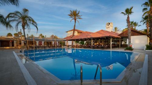 Camyuva Resort | Fun Sun Smart Akman Beach