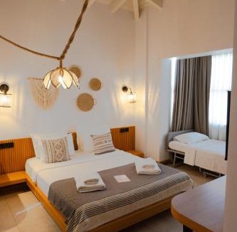 Hacımemis Hotel | Kotraba Alacati Hotel