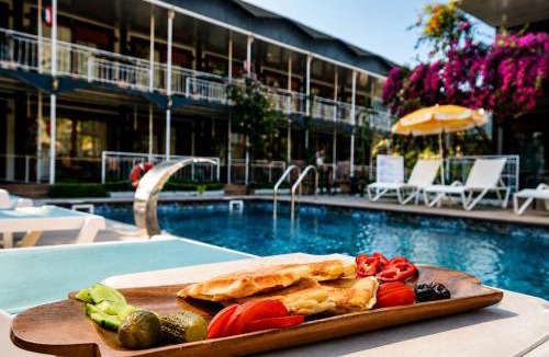 Karaoz House | Fii Suites