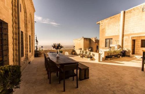 Artuklu Hotel | Birsen Hanım Konağı
