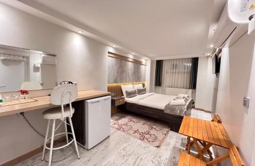 Kumkapi Hotel | The Blue Mansion Modern Rooms