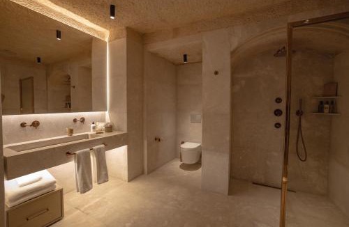 Urgup Hotel | Avantgarde Refined Caves Of Cappadocia, Member of Small Luxury Hotel of the World
