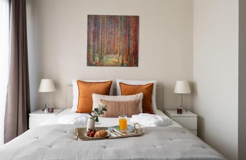 Balat Apartment | Iconic Sea View Duplex w Terrace in Balat