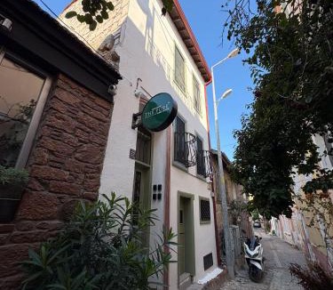 Ayvalik City Center House | Macaron The Pure Guest Houses