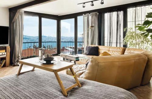 Cihangir Apartment | Panoramic Sea View Loft with Terrace BBQ