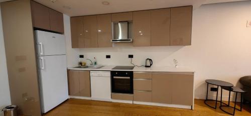 Kocasinan Apartment | 1 BR Apartment in Prime Residence near Pullman