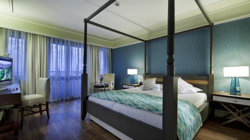 Side Hotel | CLUB GRAND SIDE