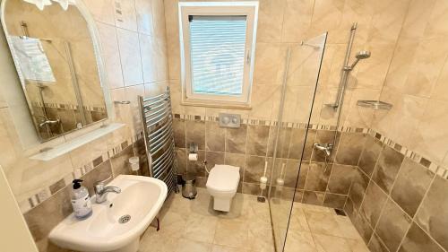 Dalyan City Center Villa | mountain view Villa Zuhal Dalyan