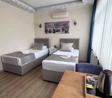 Uskudar Hotel | ÜSKÜDAR OTEL