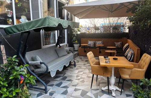 Balcova Hotel | 8 Rooms House