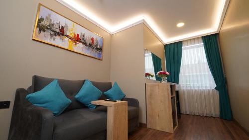Rasimpasa Hotel | The Marist Hotel Kadikoy