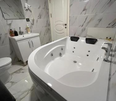 Avcilar Apartment | La Vie Suite Hotel