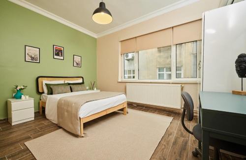 Iskenderpasa Apartment | Stunning 3BR 3Bathroom 3AC near Metro D2