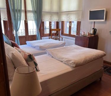 Uskudar Bed & Breakfast | Ottoman Suites by Sera House