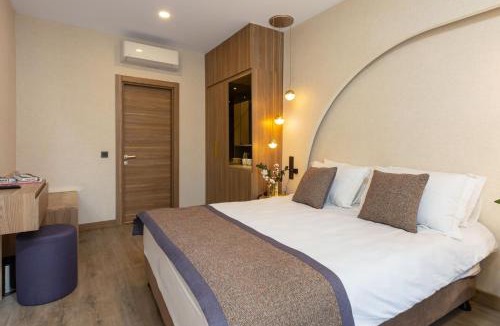 Kepez Hotel | Ema Houses