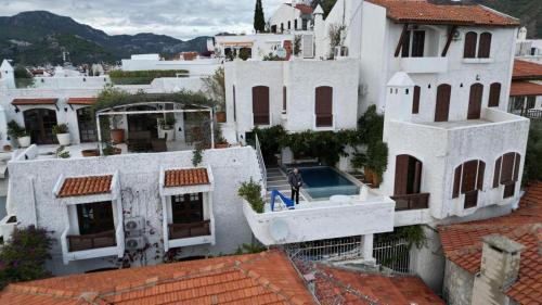 Marmaris City Center Hostel | Castle81homes Women Hostel - only for women