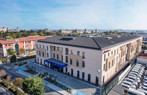 Zeytinburnu Hotel | Hampton by Hilton Istanbul Zeytinburnu