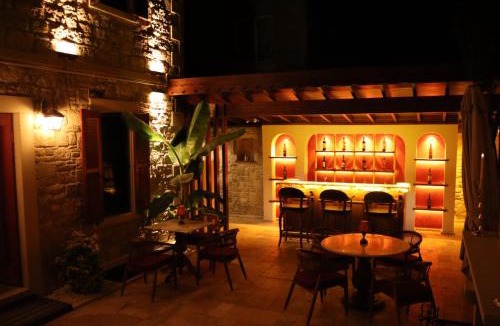 Yenifoca Hotel | Dionysos 1789 Boutique Hotel
