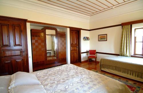 Altinoluk Hotel | Altın Çeşmeli Konak