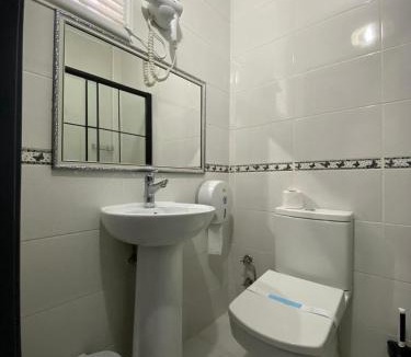 Karesi Hotel | Özdemir Otel