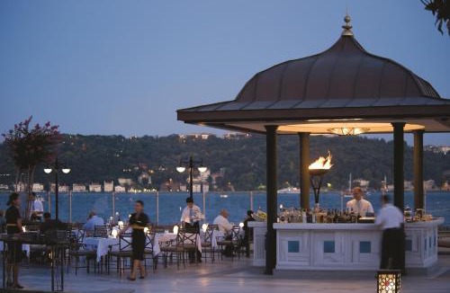 Besiktas Hotel | Four Seasons Hotel Istanbul at the Bosphorus