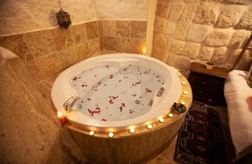 Ortahisar Hotel | Young Cave Hotel