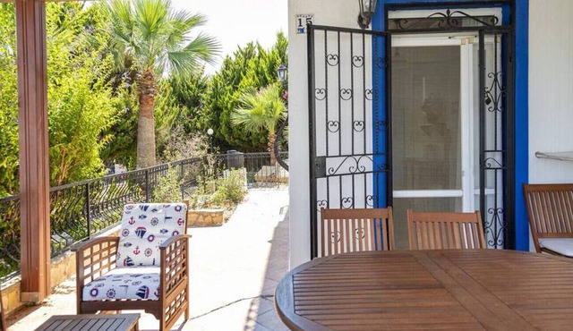Flat w Garden and Terrace, 5 min to beach in Bodrum