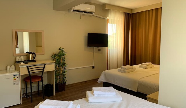 Akcay Zeytin Otel