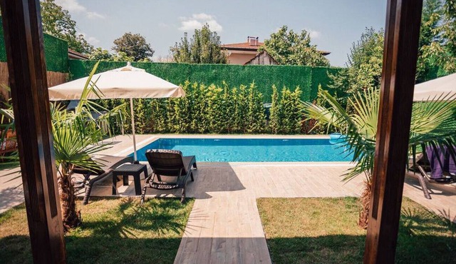 Captivating Villa with Private Pool in Sapanca in Izmit