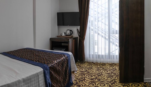 Çınar Han Otel ve Cafe