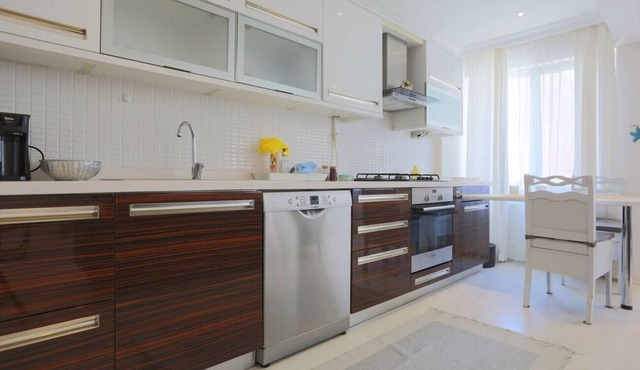 Modern Cozy Flat with Central Location in Sisli in Istanbul