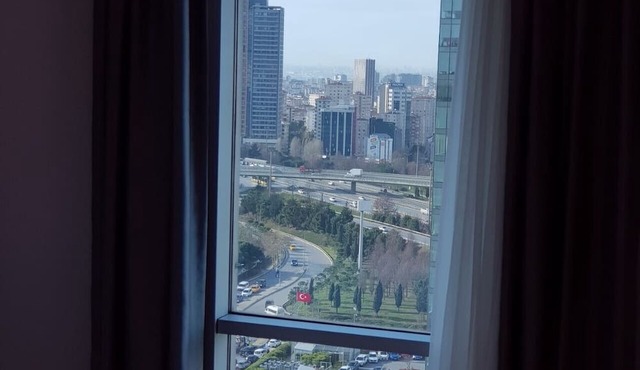 lux studios , walking distance metro station in Istanbul