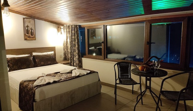 Trend Çeşmealtı Hotel & Lounge in Urla