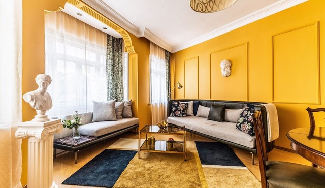 Exclusive Flat with Balcony, 5 minutes to İstanbul in Istanbul