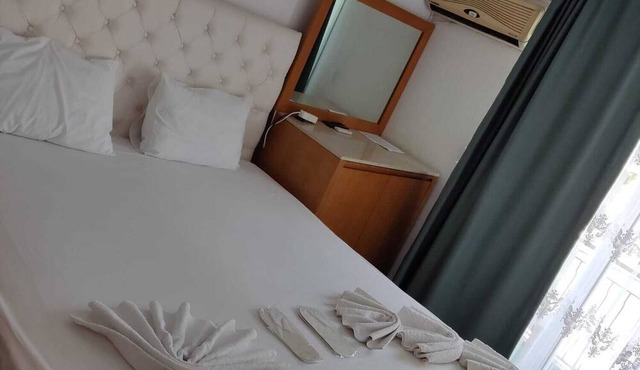 Avalon Otel