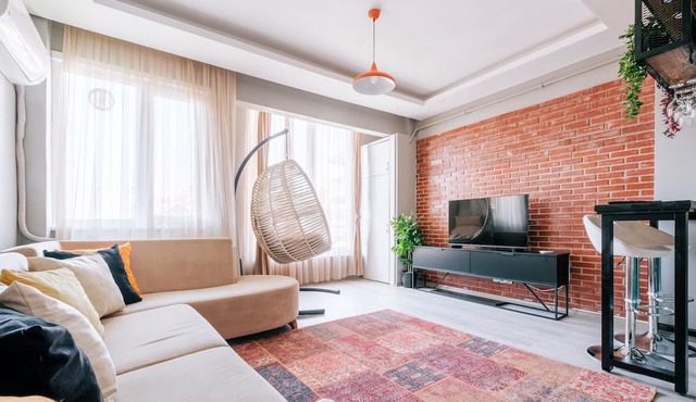 Charming Flat, 3 min to Bull Statue, 5 min to Moda