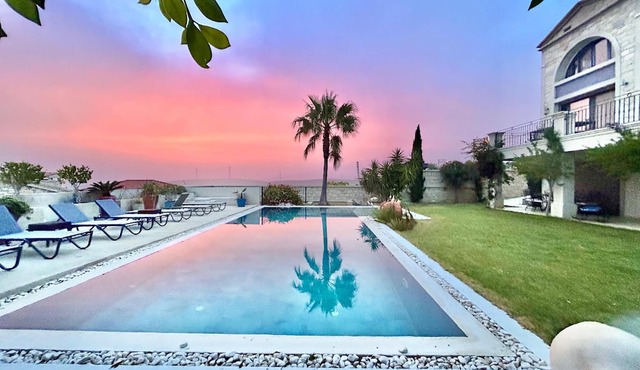 Gorgeous Duplex Villa with Chios View in Cesme